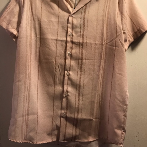 BoohooMAN short sleeve revere collar stripe shirt - Picture 2 of 5